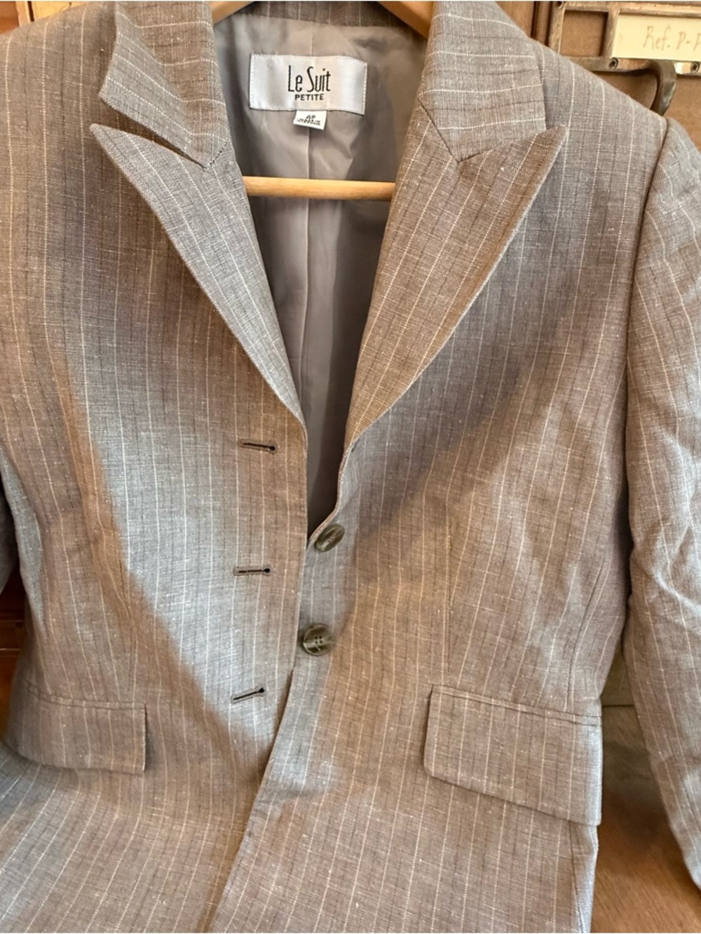 Le Suit Petite Pinstripe Blazer Jacket - Size 4P - Tan/Beige